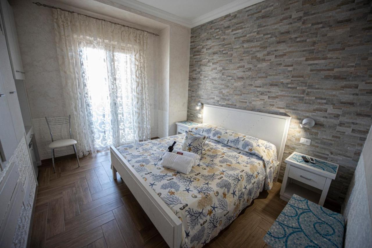 Bed and Breakfast La Perla Del Tirreno Tropea Exterior foto