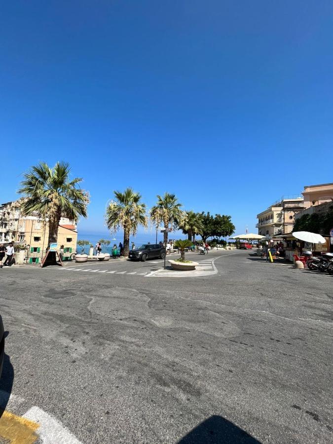 Bed and Breakfast La Perla Del Tirreno Tropea Exterior foto