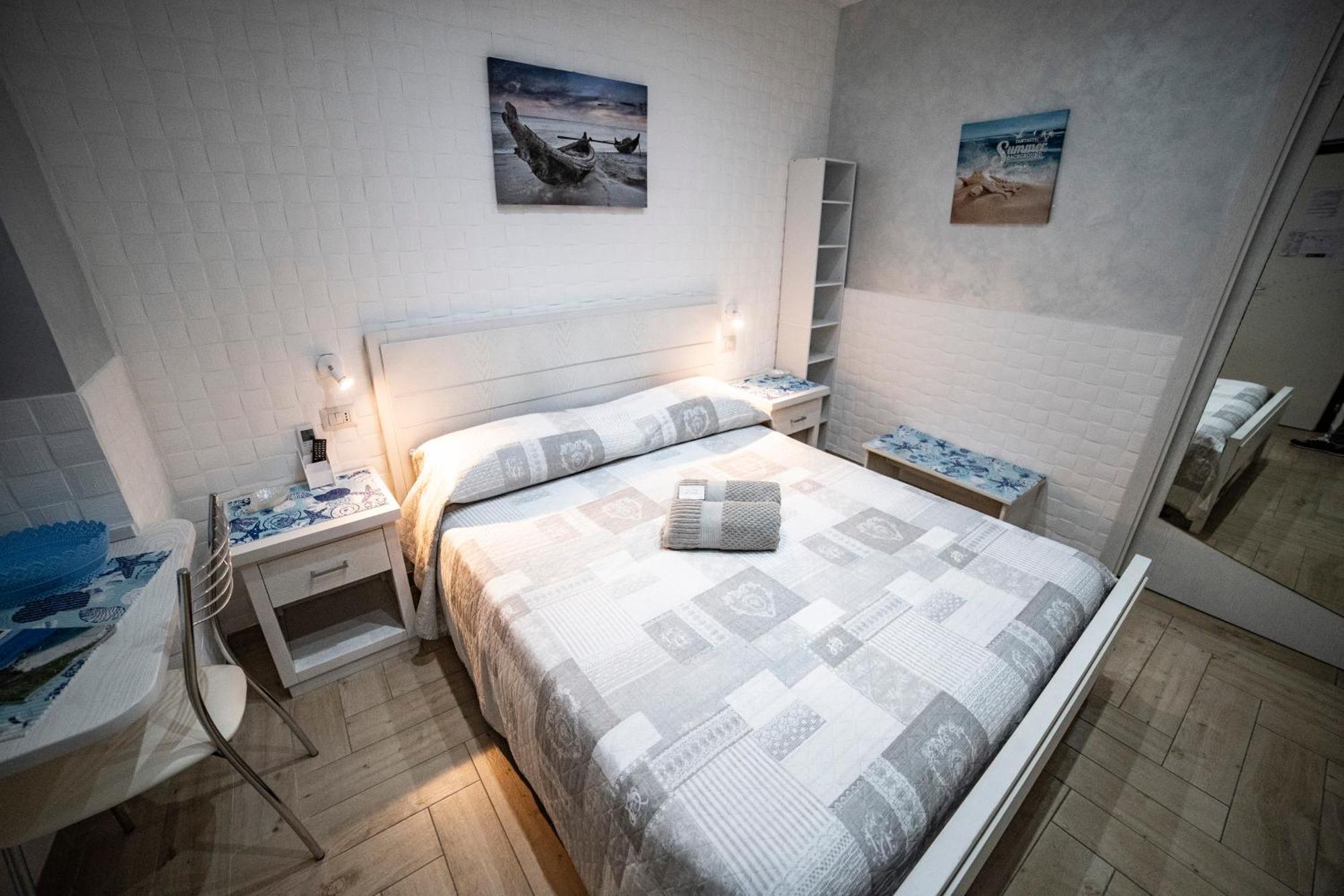 Bed and Breakfast La Perla Del Tirreno Tropea Zimmer foto